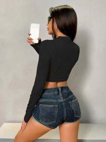 SHEIN Unity 素色前鏤空短款上衣 - 黑色 - 查看 2