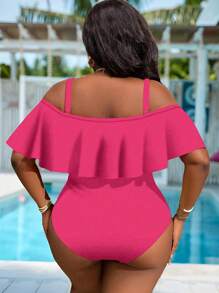 Slaydiva Plus Size Women's Solid Color Vacation Ruffled Cold Shoulder One Piece Swimsuit, For Summer Beach - Hot Pink - View 2