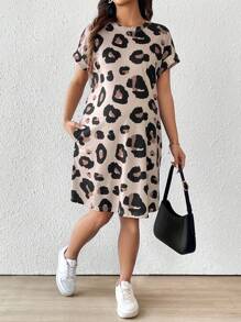 SHEIN Pregnant Women Leopard Print Batwing Short Sleeve Dress Maternity Dress