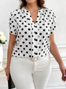 SHEIN Clasi Plus Size Allover Print V-Neck Short Sleeve Casual Shirt Office Blouse Women Business Casual Woman Women Blouses Business Casual Tops Women Blouses For Work Blouses For Women Summer Work Clothes Women Minimalist Casual Shirts Summer Outfits For Women Concert Outfit Women