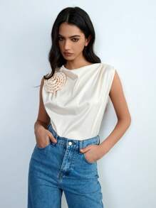 Chiquease Women's Solid Color 3D Floral Decor Pleated Camisole