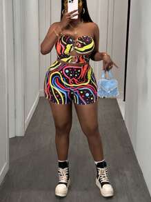 Slaydiva Plus Size Women Sexy Cutout Halter Crop Top And Mini Shorts Set For Vacation