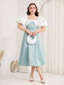 SHEIN 少女蓝白拼色泡泡袖蝴蝶结前缎面正式派对婚纱，春夏