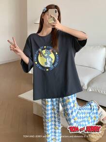 TOM AND JERRY X DAZY 2 件套卡通印花宽松短袖上衣和全印花短裤女士睡衣睡衣套装 - 深灰色 - 查看 6