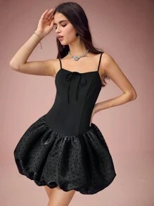 Enchnt 女式纯色细肩带简约褶饰迷你休闲连衣裙