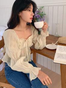 DAZY Áo kiểu nữ tay dài cổ vuông buộc dây phía trước, dáng ngắn, thiết kế tối giản, kiểu babydoll xếp bèo. - Màu be - Xem 8