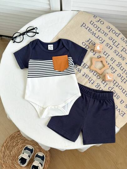SHEIN Playful Pals 2pcs Newborn Baby Boy Blue & White Striped Printed Brown Pocket Short Sleeve Bodysuit And Elastic Waist Shorts Outfit Set, Soft & Comfortable, Suitable For Home & Outdoor, Spring/Summer, Baby Baby Boy Shorts, Newborn Clothes,0-9 Month Boy Clothes