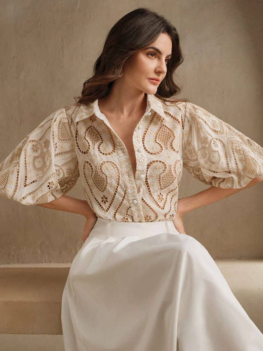 Anewsta 浪漫优雅度假风刺绣镂空领泡泡袖薄纱女式衬衫，适合情人节、夏季海滩度假、新年、波西米亚风、端庄风格 - 卡其色 - 查看 1