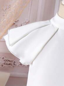 Young Girl Elegant Eid Mubarak Set: White Knitted Sleeveless Halter Top And Green Jacquard Long Skirt, Summer Special Occasion Outfit - White - View 5