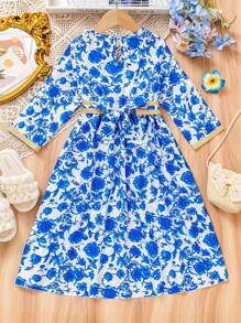 SHEIN Young Girl Eid Mubarak Blue Floral Print, Golden Belt Patchwork V-Neck Cinched Waist Long Sleeve Dress, Suitable For Party, Banquet, Vacation In Summer