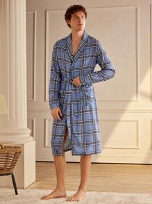 Manfinity Men's Front Tie Long Sleeve Plaid Minimalist Casual Robe - Blue - View 4