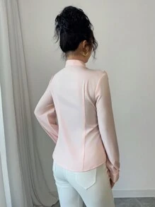 Elenzga Blusa Casual Feminina de Manga Longa com Decote em V e Borda Recortada - Rosa Bebê - Visão 2