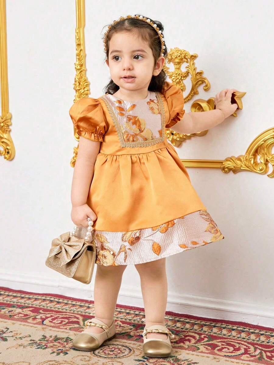 SHEIN Gaun Bayi Perempuan Cantik Musim Panas Bermotif Bunga yang Elegan - Kuning - View 1