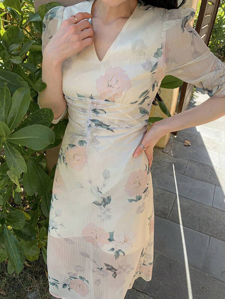 Women's V-Neck Long Sleeve Ruched Floral Print Fitted Dress