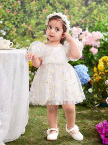 Vestido de manga corta de malla con estampado floral elegante y lindo para niña bebé "Fern Glow" - Blanco - Ver 5