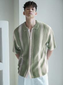 DAZY Men's Contrast Stripe Front Button Short Sleeve Knit Top, Summer Vacation - Army Green - View 3