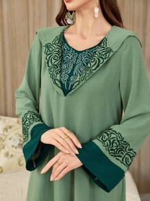 Al Najma Vestido árabe de manga larga con capucha, con bordado floral y contraste de color, modesto - Verde - Ver 1