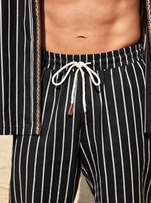 Manfinity Homme 2 件套男士撞色条纹休闲短袖上衣和裤子套装 - 黑色 - 查看 2