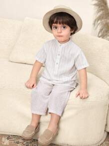 SHEIN Baby Boy 2pcs Short Sleeve Solid Stand Collar Top & Elastic Waist Plaid Long Pants Set - Multicolor - View 6