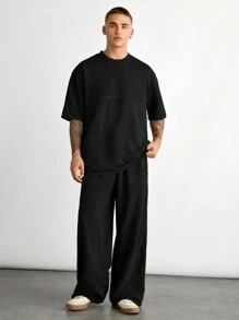 Manfinity BRENVOR 2 件套男士宽松落肩圆领短袖 T 恤和抽绳腰直筒裤套装夏季服装