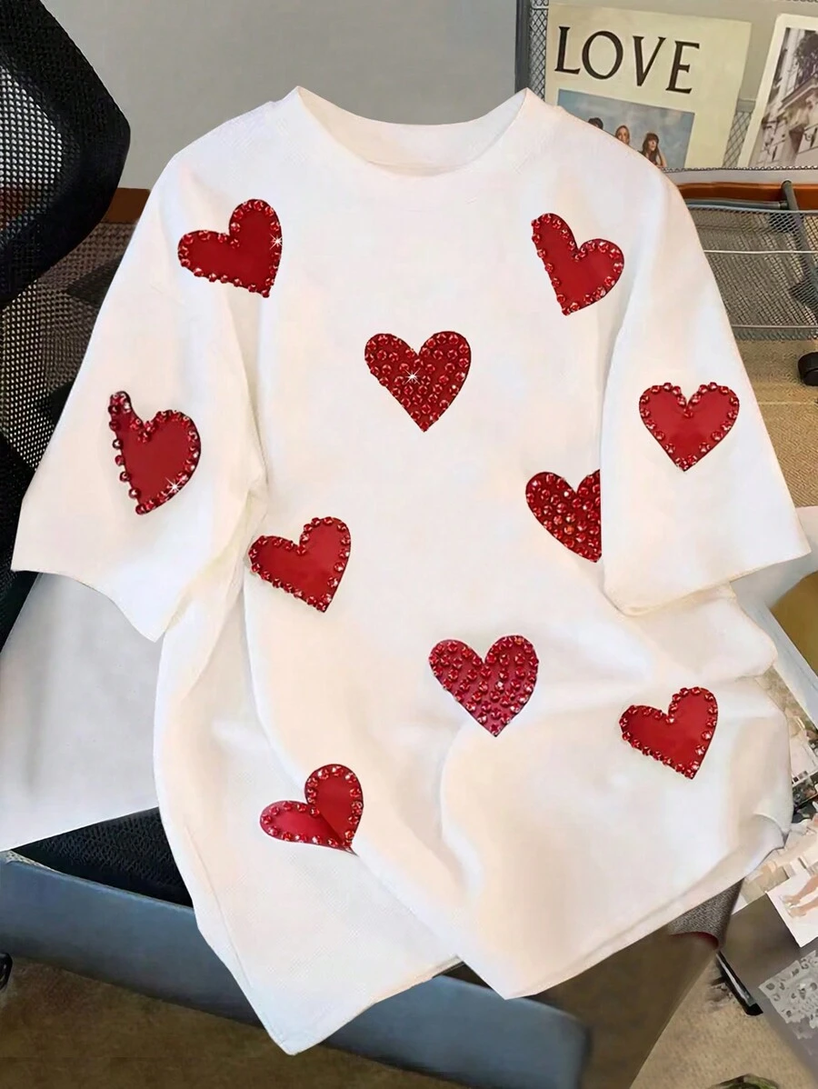 SHEIN Plus Size Women's Heart Print Rhinestone Decor Casual Round Neck Short Sleeve T-Shirt