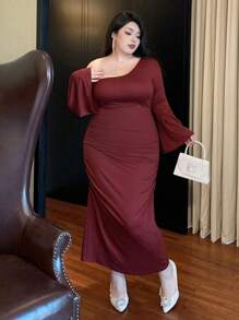 Dazy Plus Vestido largo de manga abullonada asimétrica de hombro con unicolor en talla grande, atuendo para el Año Nuevo Chino, vestido de hombros descubiertos para primavera/verano/otoño, vestido de fiesta para mujeres, vestido de manga larga con volantes para Navidad - Burdeos - Ver 6