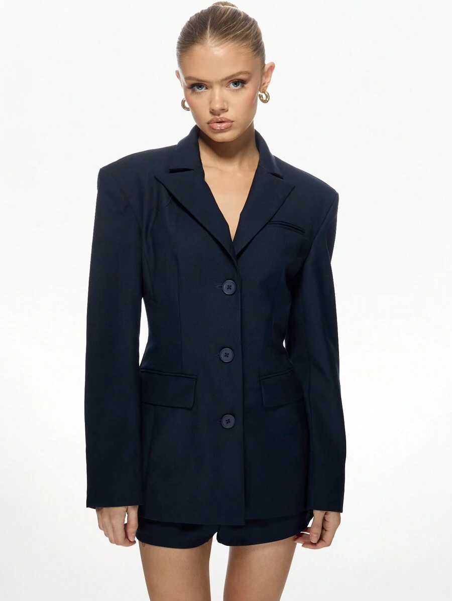 MISSGUIDED Blazer sofisticato oversize, giacca da tailleur professionale, spalle strutturate, abbigliamento da ufficio moderno, abbigliamento da lavoro classico e su misura, moda autunno inverno primavera per dirigenti e professionisti