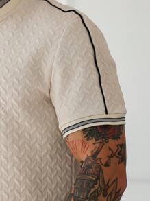 Manfinity Homme Men's Striped And Graphic Print Half Zip Casual Short Sleeve Polo Shirt - Apricot - View 6