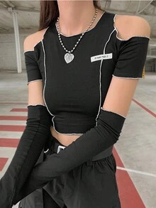 Letter Graphic Cold Shoulder Crop Tee - Black - View 5