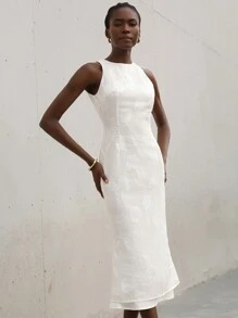 Aveloria Modichic 优雅白色花卉提花面料连衣裙，简约设计，浪漫气息，适合婚礼季节 - 白色 - 查看 6