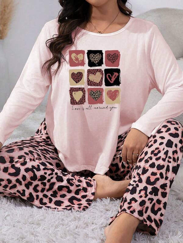 Set de pijamale cu tricou și pantaloni cu mânecă lungă cu imprimeu inimă și leopard pentru femei de mărime Plus