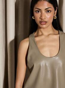 AiiRZ 奢华缎面背心 无袖圆领吊带背心 优雅晚装 夏季专业办公室工作衬衫 高级分层单品 - 棕色 - 查看 3