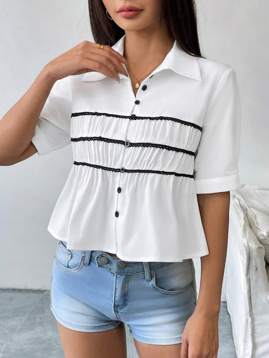 Chiquease Blusa holgada de manga corta con volantes y encaje contrastante para mujer - Blanco - Ver 1