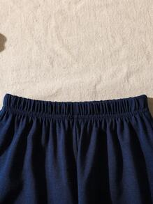 SHEIN 2 件装男童（幼儿）撞色 T 恤带口袋装饰和短裤套装 - 藍色 - 查看 5