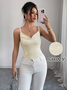 Chiquease Débardeur élégant et sexy pour femmes avec bretelles fines, col en V plongeant, style ajusté, en tissu de maille transparente couleur champagne avec des strass scintillants. Convient pour les sorties et les vacances, printemps/été - Nude - Voir 1