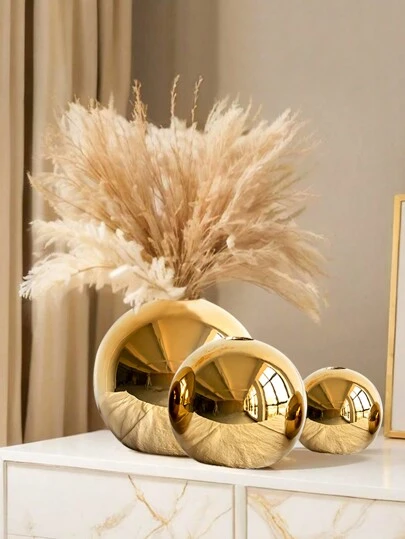 1Pc Ceramic Vase Home Decoration Crafts, Flower Pot Art Hydroponic Vase Home Decoration Gifts, Ceramic Vase Craft Small Round Ball Vase Plant Container Cup Flower Arrangement Home Desktop Decoration (Gold)