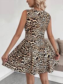 SHEIN Clasi Vestido mini para mujer de Relaxiva, con estampado de leopardo, diseño de cintura esbelta, sin mangas, estilo elegante, bohemio y occidental, adecuado para uso diario y vacaciones