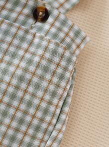 Souflis Souflis 2 件男婴绅士装：纯色 Polo 衫 + 可调节腰部格子短裤