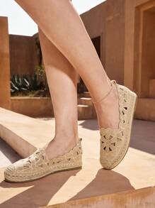 Styleloop Cuccoo Women's Flat Round Toe Woven Loafers - Khaki - View 8