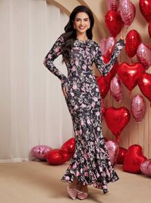 Chiquease 女士修身花卉印花圆领连衣裙