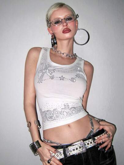 ROMWE Avant Camiseta de tirantes para mujer con diseño de cruz con brillantes y texto en inglés "Hot Girl" estilo Y2K