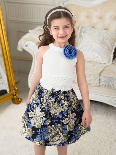 SHEIN 2 件套年轻女孩无袖针织花卉图案上衣和优雅花卉蝴蝶结腰带裙，适合派对礼服