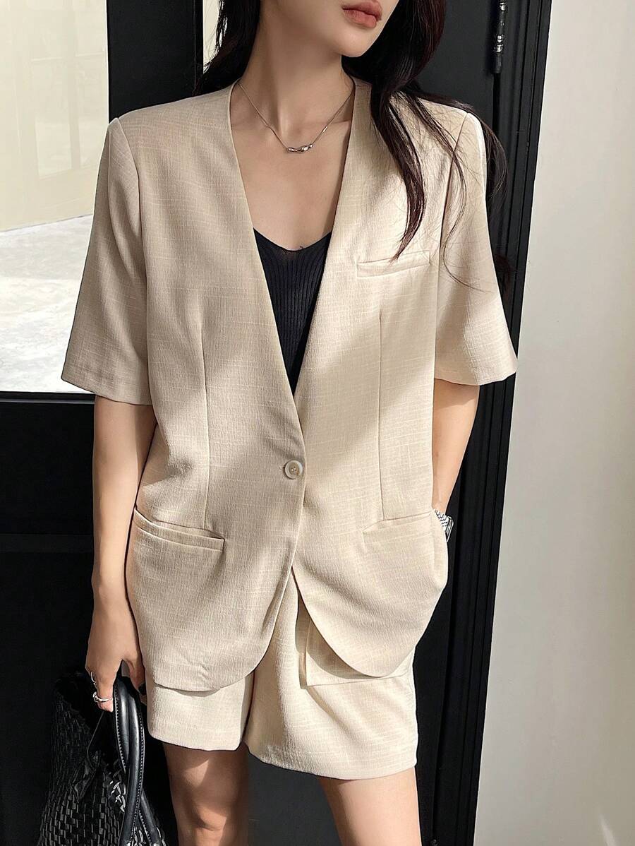 DAZY 女式杏色亚麻短袖西装上衣和短裤套装，都市休闲夏季轻盈纯色半袖西装，女式两件套 - 卡其色 - 查看 1