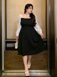 Dazy Plus Robe mi-mollet près du corps à manches évasées, col carré et blocs de couleurs, robe à manches longues pour le printemps/automne en grande taille