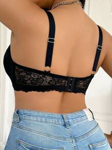 Plus Size Women's Elegant Lace Rhinestone Embellished Lingerie
