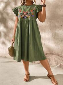 SHEIN Plus Size Cotton Embroidered Casual Vacation Short Dress, Spring And Summer - Green - View 4