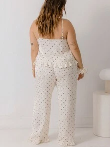 Aralina 曲线缎面荷叶边吊带背心和裤子波尔卡圆点两件套睡衣套装（含发圈） - 米色 - 查看 2