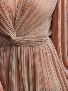 MOTF Soiréza 纹理扭纹前襟鸡尾酒会礼服 - 藕粉色 - 查看 2