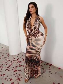 Zolique 2pcs/Set Women's Halter Neck Back Tie Printed Blouse And Skirt Set - Khaki - View 5