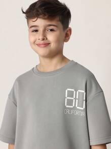 SUMWON Youth Casual California Numbered T-Shirt, Oversized Digital Display Text Print, Streetwear Athletic Style Top, Summer Urban Fashion Tee, Perfect For Back To School